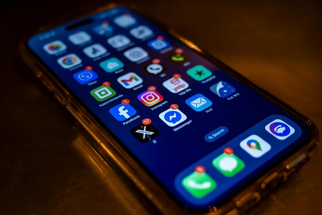 Digital distractions hijacking dopamine and destroying attention span.